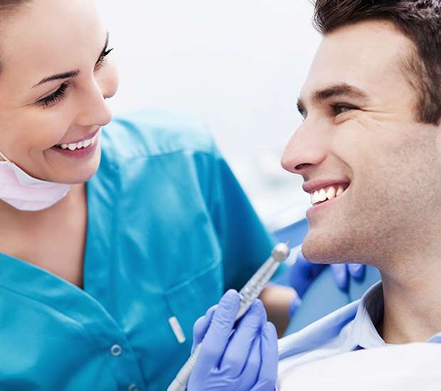 Oakland Park Multiple Teeth Replacement Options